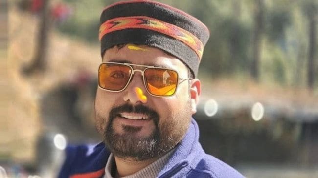 rajneetiguru.com - उत्तराखंड पेपरलीक: बेरोज़गार युवा नेता बॉबी पंवार का उदय। Image Credit – The Indian Express