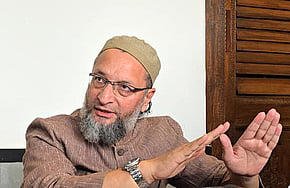 RajneetiGuru.com - असदुद्दीन ओवैसी ने बिहार के सीमांचल क्षेत्र में शुरू की यात्रा - Ref by The New Indian Express