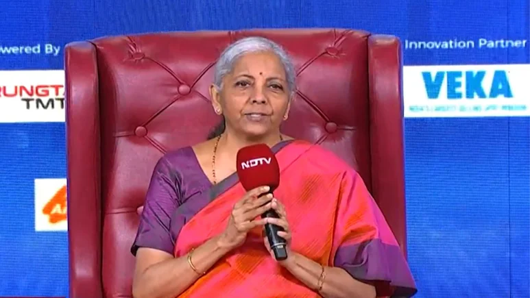 RajneetiGuru.com - जीएसटी सुधार डेढ़ साल से विचाराधीन निर्मला सीतारमण - Ref by NDTV
