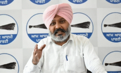RajneetiGuru.com - पंजाब बाढ़ राहत पैकेज पर छिड़ा सियासी घमासान - Ref by FreepressJournal