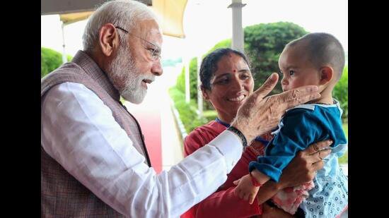 RajneetiGuru.com - पीएम मोदी ने हिमाचल के लिए ₹1,500 करोड़ की सहायता की घोषणा की - Ref by MSN
