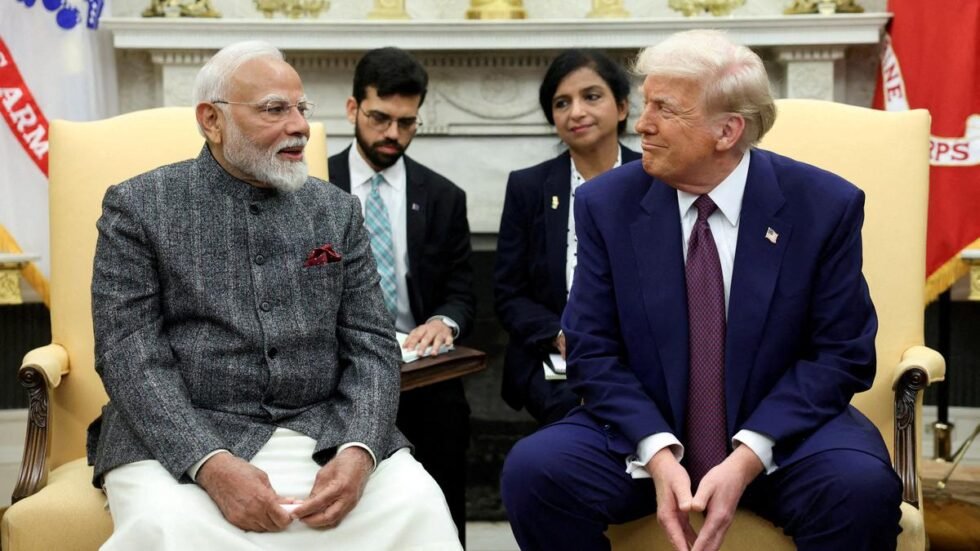 RajneetiGuru.com - भारत-अमेरिका व्यापार संबंधों में पिघलती बर्फ की उम्मीद - Ref by The Hindu