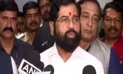 rajneetiguru.com - सियार सिंह नहीं बनता: एकनाथ शिंदे का पाक पीएम पर तीखा वार। Image Credit – The Economic Times