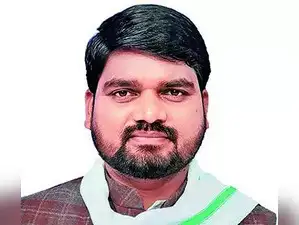 rajneetiguru.com - हत्या प्रयास मामले में आप विधायक वसावा को हाईकोर्ट से जमानत। Image Credit – The Economic Times