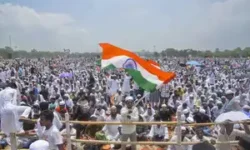 rajneetiguru.com -सुप्रीम कोर्ट आज सुनाएगा नए वक्फ़ कानून पर अंतरिम आदेश। Image Credit – The Economic Times