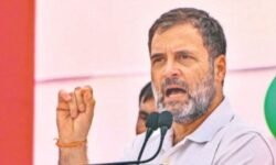 rajneetiguru.com - बिहार चुनाव में महागठबंधन सीट बंटवारे की बैठक। Image Credit – The Indian Express