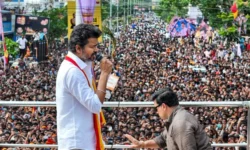 rajneetiguru.com - विजय त्रिची रैली: DMK और BJP पर करारा प्रहार। Image Credit – The Indian Express