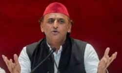 rajneetiguru.com - सपा की समय से पहले तैयारी, विधान परिषद में विपक्ष नेता पद बचाने की रणनीति। Image Credit – The Indian Express