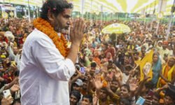 RajneetiGuru.com - जन सुराज पार्टी (JSP) ने उतारे बिहार चुनाव के पहले 51 उम्मीदवार - Image Credited Times NOW