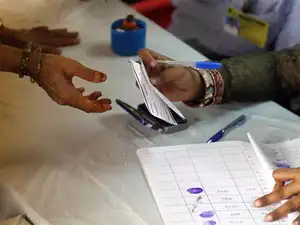 rajneetiguru.com - तरणतारण उपचुनाव 2025: पंजाब में बहु-कोणीय संघर्ष तय। Image Credit – The Economic Times
