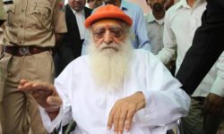 SamacharToday.co.in - आसाराम को गुजरात उच्च न्यायालय से छह महीने की अंतरिम ज़मानत - Image Credited by Times Now