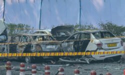 RajneetiGuru.com - अल-फ़लाह विश्वविद्यालय ने आतंकी संबंध नकारे, पूर्ण जांच सहयोग का वादा - Image Credited by Live Mint