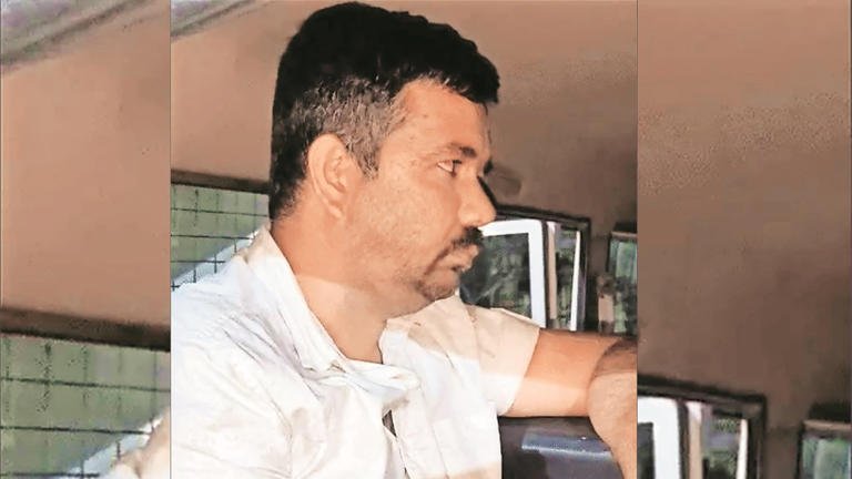 RajneetiGuru.com - वन अधिकारी का ‘कॉपीकैट’ संदेश, भावनगर तिहरे हत्याकांड का खुलासा - Image Credited by The Indian Express