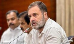 RajneetiGuru.com - सेना टिप्पणी मामला राहुल गांधी को ट्रायल से SC ने 4 दिसंबर तक राहत दी - Image credited by The New Indian Express