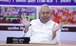 rajneetiguru.com - नीतीश हिजाब विवाद बढ़ा, JDU ने किया बचाव। Image Credit – The Indian Express