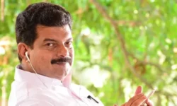 rajneetiguru.com - बंगाल में विरोधी, केरल में साझेदारी: TMC-UDF समीकरण। Image Credit – The Indian Express