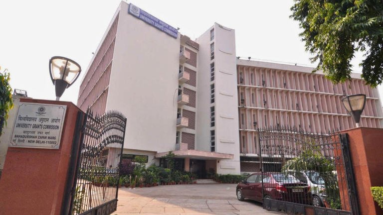 RajneetiGuru.com - नया शिक्षा विधेयक नियामक, फंडिंग प्राधिकरण अलग - Image Credited by The Indian Express