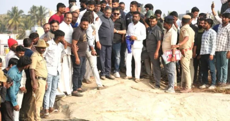 Rajneeti Guru | राजनीति गुरु