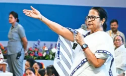 rajneetiguru.com - क्या प्रेरित करती है ममता बनर्जी की रचनात्मक ऊर्जा?। Image Credit – The Indian Express