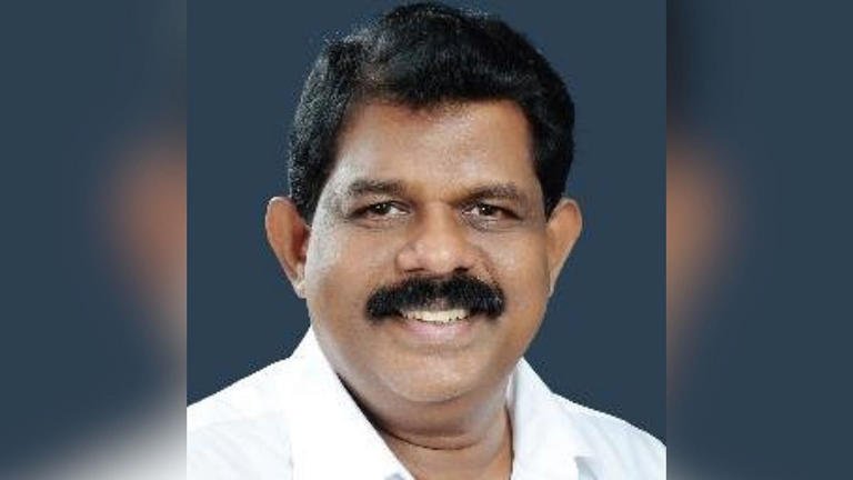 RaujneetiGuru.com - 36 साल पुराने साक्ष्य छेड़छाड़ मामले में एंटनी राजू दोषी करार - Image Credited by Free Press Journal