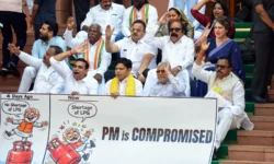 rajneetiguru.com - पश्चिम एशिया युद्ध और ईंधन संकट पर संसद में बहस। Image Credit – The Indian Express