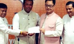 RajneetiGuru.com - दिग्गज टेनिस खिलाड़ी लिएंडर पेस भाजपा में शामिल - Image Credited by The Economic Times