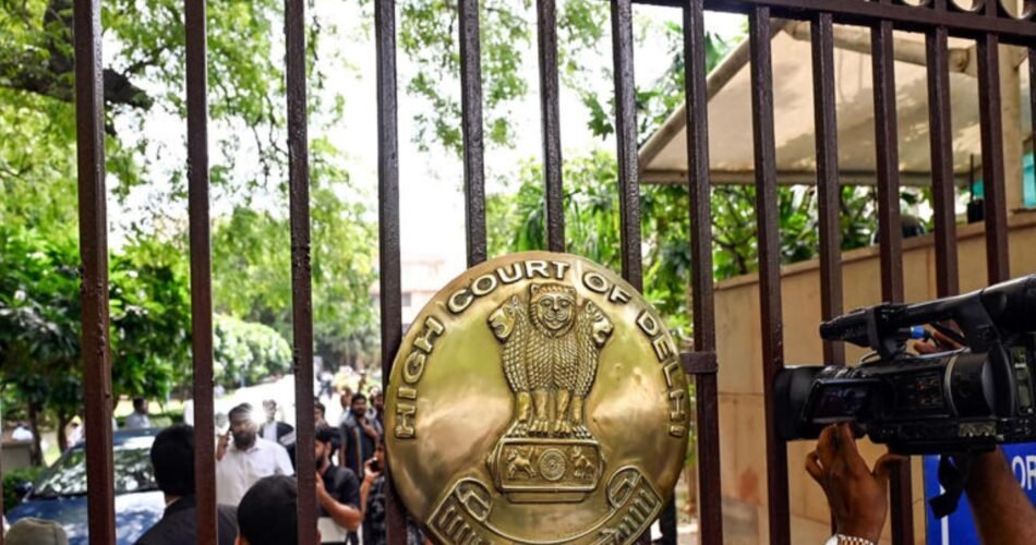 Rajneeti Guru | राजनीति गुरु