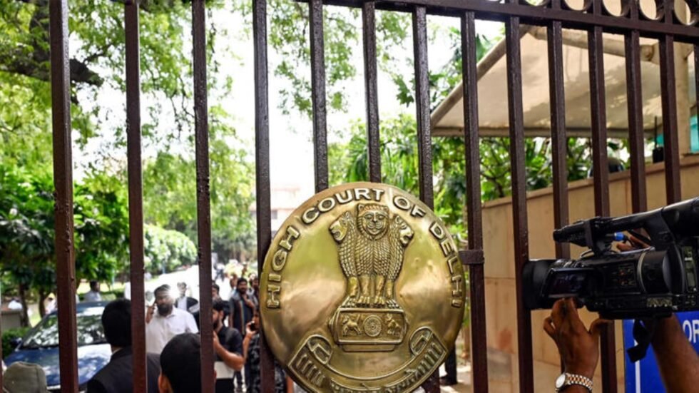 RajneetiGuru.com - दिल्ली हाईकोर्ट, चुनाव आयोग को निर्देश - Image Credited by Newsable Asianet News