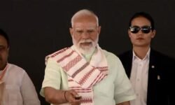 RajneetiGuru.com - पीएम मोदी ने दिल्ली में ₹33,500 करोड़ की परियोजनाओं का किया उद्घाटन - Image Credited by Newsable Asianet News