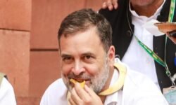 RajneetiGuru.com -संसदीय मर्यादा उल्लंघन 200 से अधिक दिग्गजों ने जताई चिंता - Image Credited by News9 Live