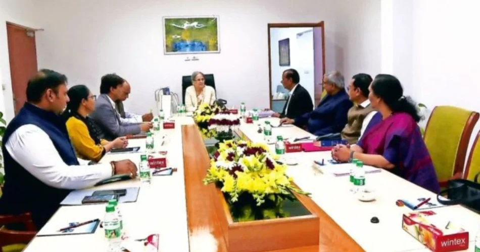 Rajneeti Guru | राजनीति गुरु