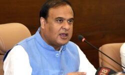 RajneetiGuru.com - पासपोर्ट विवाद 'फर्जी' दावों पर सरमा ने - Image credited by ProKerala