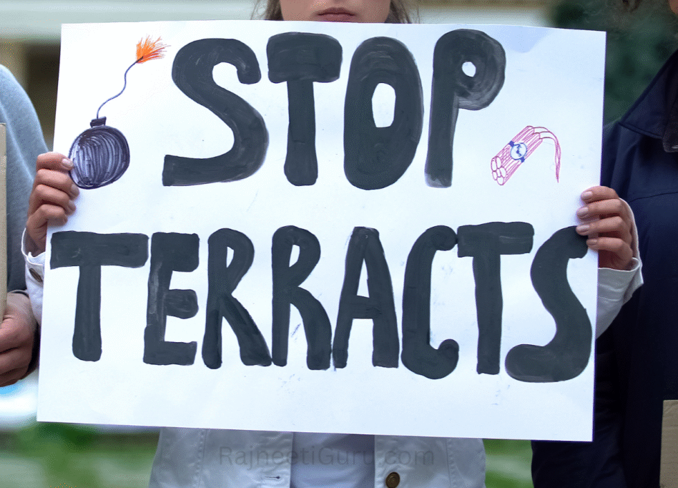 भारत ने पहलगाम के शहीदों को किया नमन; आतंकवाद के खिलाफ संकल्प दोहराया - RajneetiGuru.com