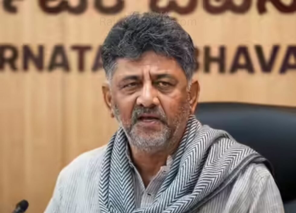 कर्नाटक कांग्रेस में दावे से बढ़ी सियासी हलचल - RajneetiGuru.com