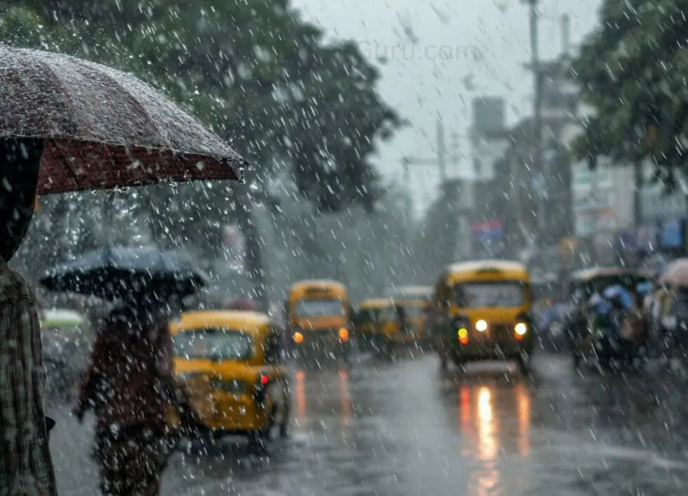 भारत में मॉनसून की एंट्री, जानें दिल्ली-UP में कब पहुंचेगा- RajneetiGuru.com