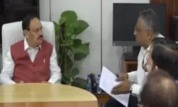 NEET-UG 2026 विरोध घायल छात्रों से मिले जेपी नड्डा - RajneetiGuru.com