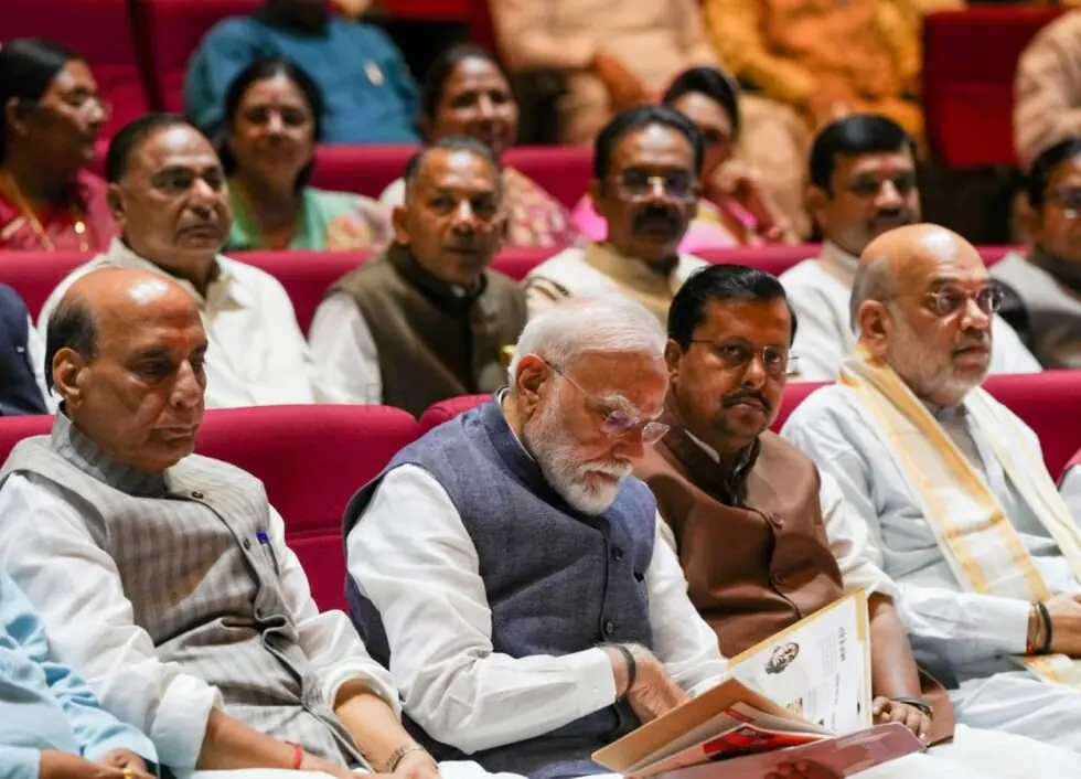 NEET पेपर लीक आरोपियों पर सख्त कार्रवाई दोहराई पीएम मोदी ने - RajneetiGuru.com