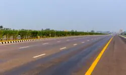लखनऊ-कानपुर एक्सप्रेसवे का आज उद्घाटन, सफर होगा 45 मिनट - RajneetiGuru.com