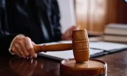 Supreme Court ने ₹2,000 से ऊपर UPI MDR पर रोक से किया इनकार - RajneetiGuru.com