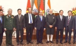 मोदी ने वियतनाम के प्रधानमंत्री से द्विपक्षीय संबंधों पर चर्चा की - RajneetiGuru.com