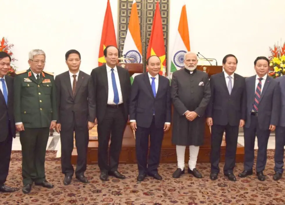 मोदी ने वियतनाम के प्रधानमंत्री से द्विपक्षीय संबंधों पर चर्चा की - RajneetiGuru.com