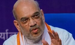 अमित शाह ने नक्सलवाद मुक्त भारत का श्रेय शहीदों को दिया, 2029 तक नशामुक्त देश का लक्ष्य - RajneetiGuru.com