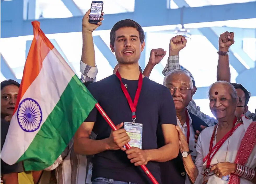 दिल्ली प्रदर्शन से पहले ध्रुव राठी को हिरासत में लेने की खबर - RajneetiGuru.com